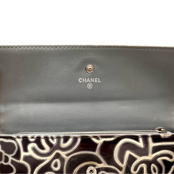 SOLD Chanel Camellia Patent Leather Long Wallet with Chain - Picture 5 of 14